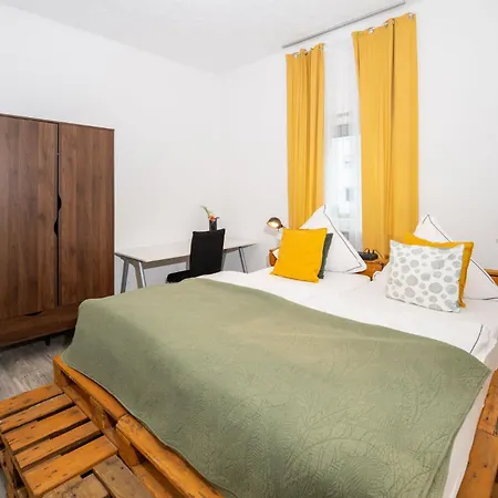 Charmante In Der Stadt ホームステイ コブレンツ