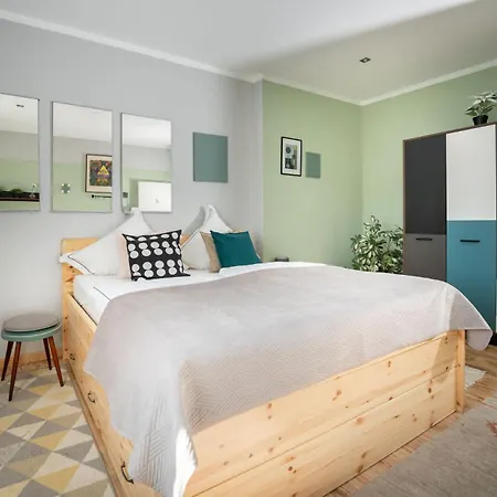 Charmante In Der Stadt *