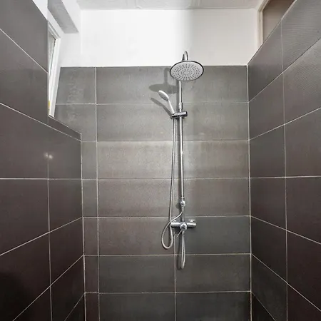 Charmante In Der Stadt ホームステイ コブレンツ