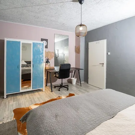 Charmante In Der Stadt *