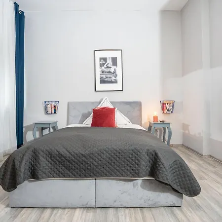 Charmante In Der Stadt