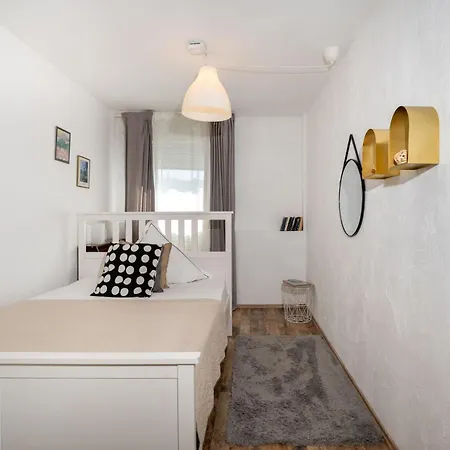 ホームステイ Charmante In Der Stadt