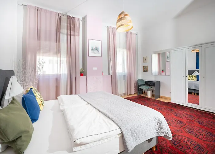 Charmante In Der Stadt ホームステイ